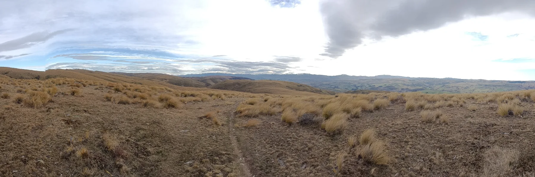 High-country exploration terrain at Capburn, Otago